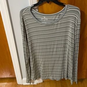 American Eagle Gray and White Stripped Long Sleeve